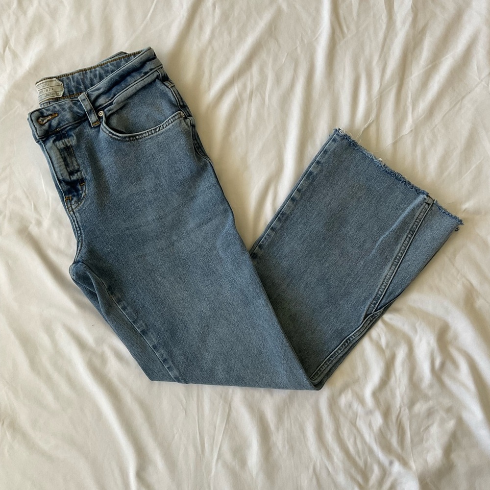 Free People Blue Ankle Cropped Jeans